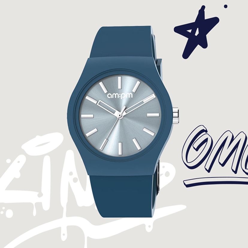 Hodinky s am:pm a modrým silikonovým řemínkem