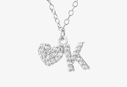 Stříbrný náhrdelník s kubickými zirkony - písmeno K, srdce