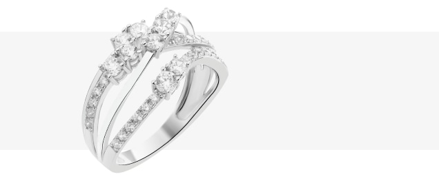 Stříbrný prsten s kubickou zirkonií