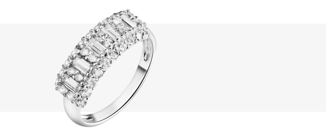 Stříbrný prsten s kubickou zirkonií