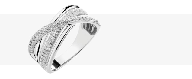 Stříbrný prsten s kubickou zirkonií