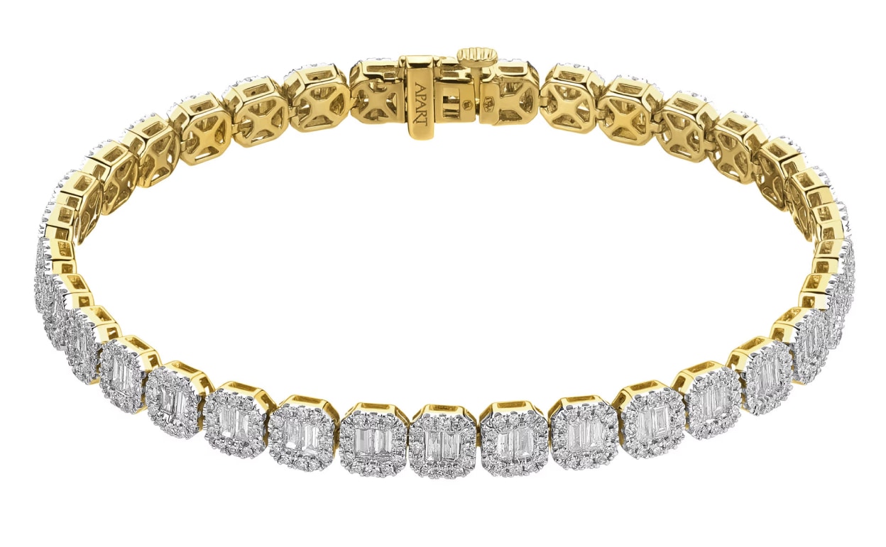 Yellow gold bracelet with diamonds