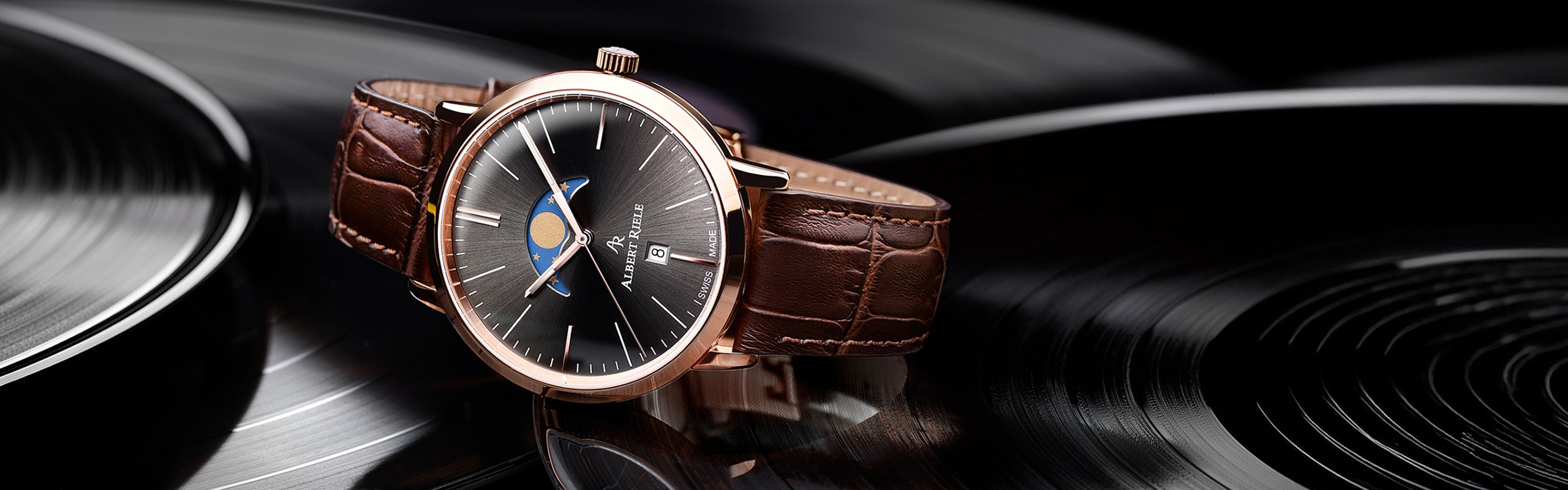 Brown men's watch from the Albert Riele brand