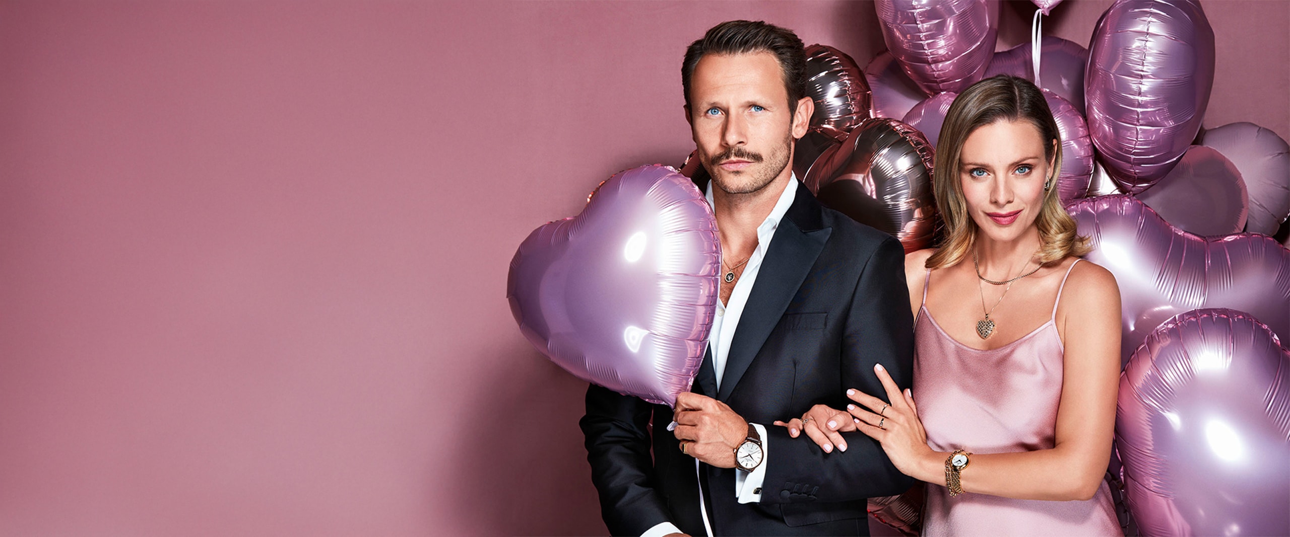 Magdalena Boczarska and Mateusz Banasiuk present jewellery and watches in a Valentine's Day arrangement 