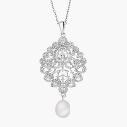 silver pendant with pearl
