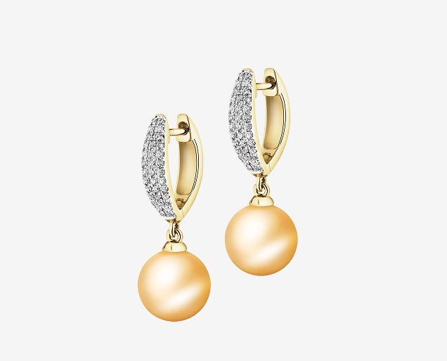 Gold earrings with zircons and pearls