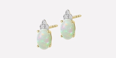 Kolczyki z żółtego złota z brylantami i opalami
