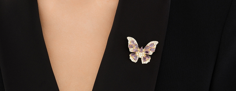 Broszka z mosiądzu pozłacana z cyrkoniami - motyl