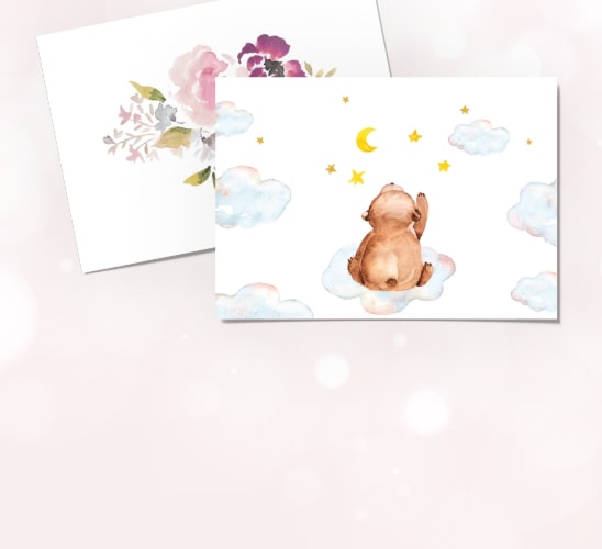 Karty podarunkowe w różnej kolorystyce