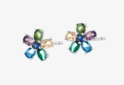 Kolczyki z kolorowymi kamieniami