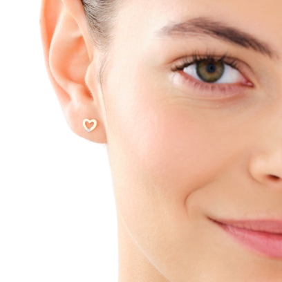 Złoty kolczyk - serduszko