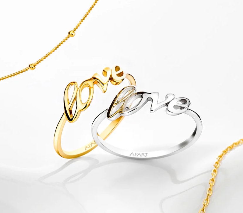 Dwa pierścionki z napisem Love - zloty i srebrny