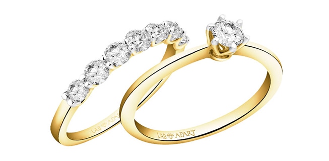 Dwa złote pierścionki z diamentami Lab