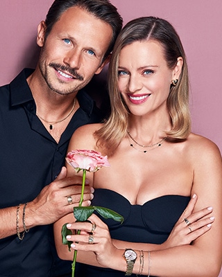 Magdalena Boczarska i Mateusz Banasiuk prezentują walentynkową biżuterię