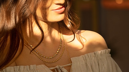 Jaką biżuterię założyć na domówkę?