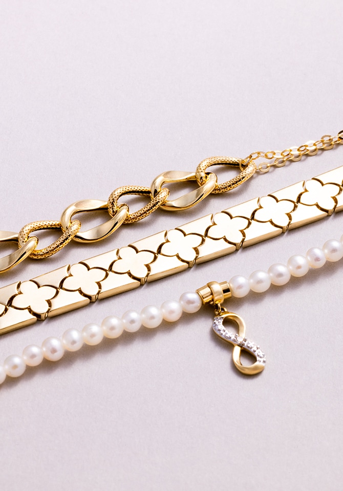 Złoty naszyjnik oraz pierścionek