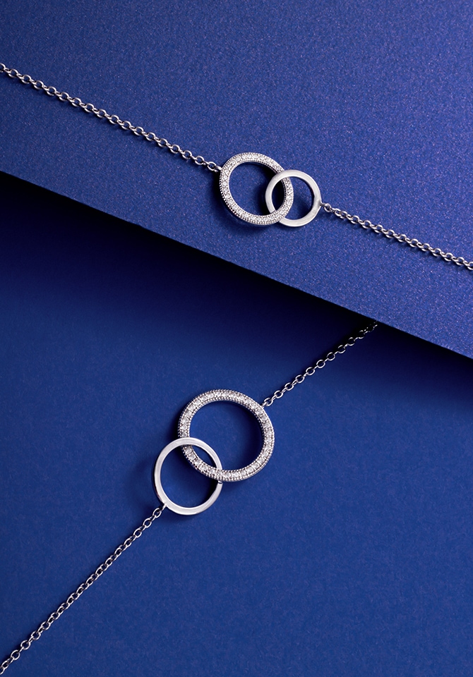 srebrny naszyjnik z zaweiszką z cyrkoniami - koła