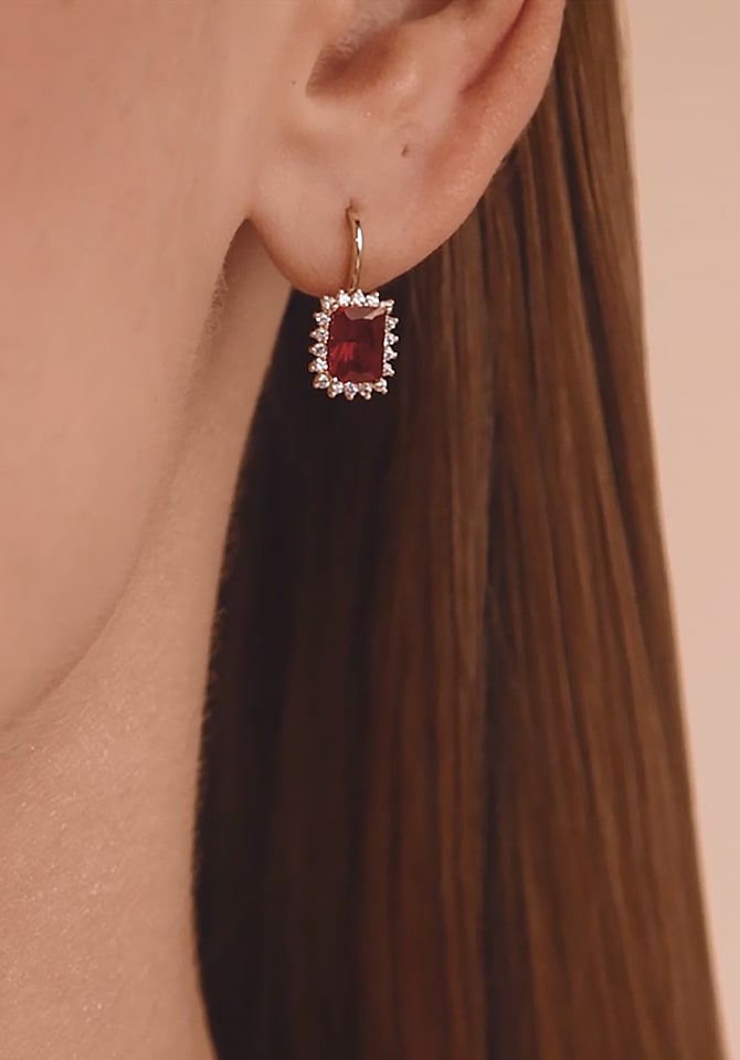 Kolczyki z cyrkoniami i kamieniem - rubin