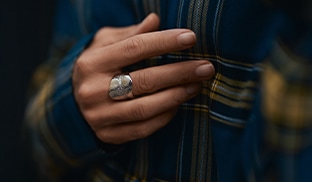 Jak powiększyć lub zmniejszyć pierścionek