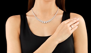 Platyna a białe złoto: czym się różnią