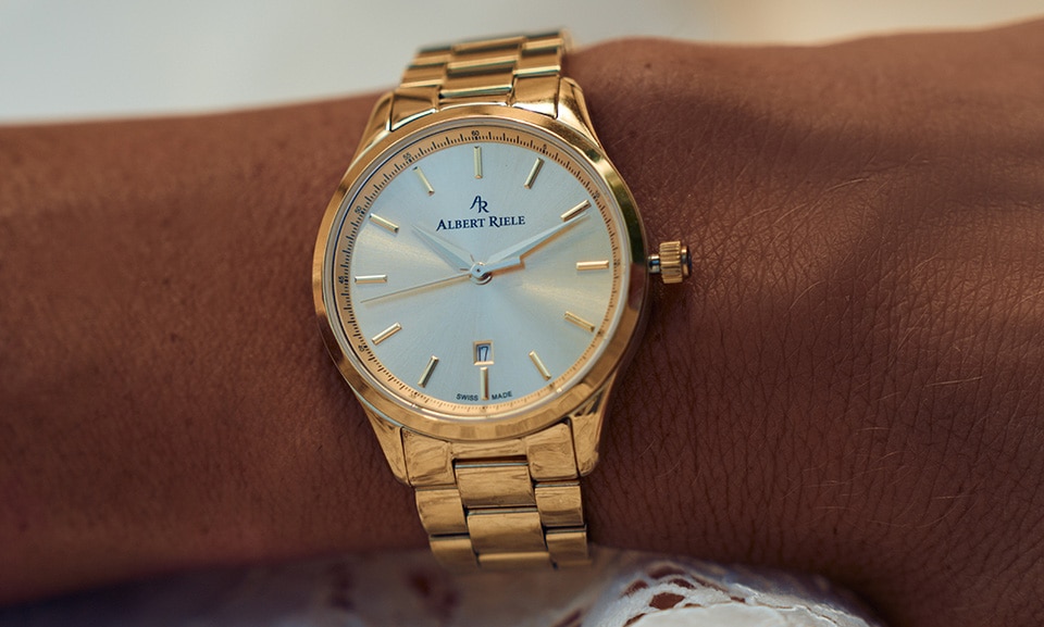 W różnych kulturach świata stały się znakami statusu, dojrzałości, harmonii czy niezależności, a także wyjątkowymi prezentami wręczanymi przy ważnych życiowych momentach.