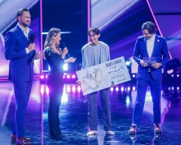 Nagroda Glowna Od Apart W Finale Mam Talent - 3