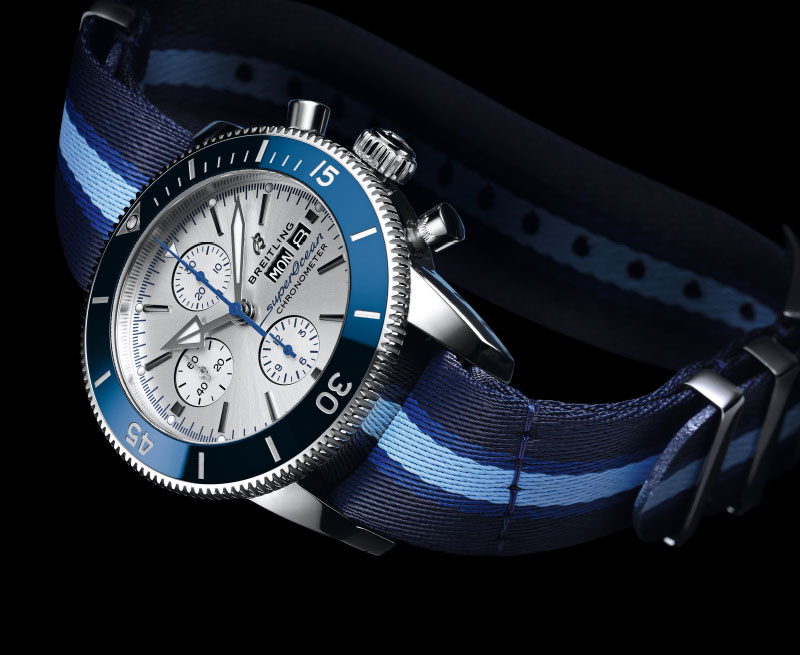 niebieski zegarek A133131A1G1W1
