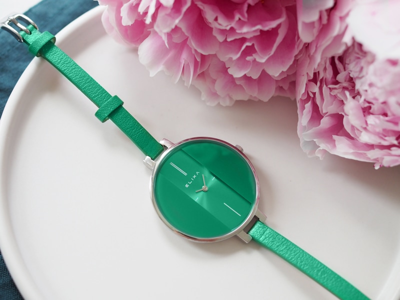zielony zegarek E069-L237