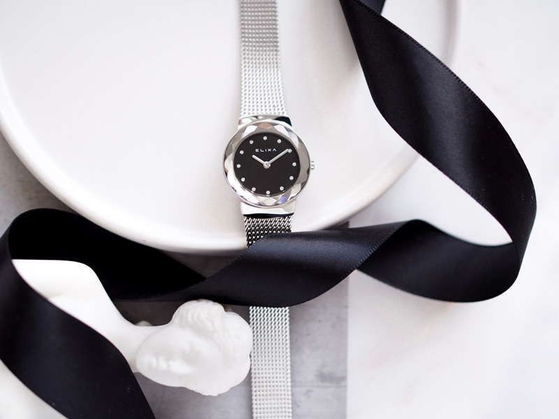czarny zegarek E090-L341 ze srebrną bransoletą