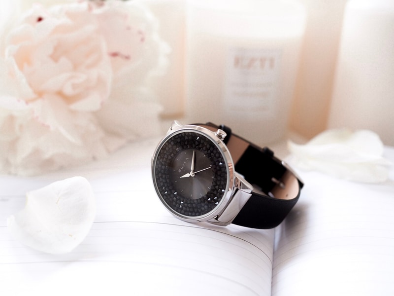 czarny zegarek E114-L460