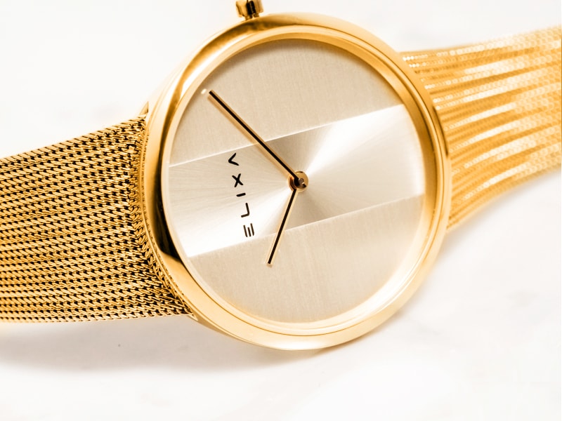 złoty zegarek E122-L500