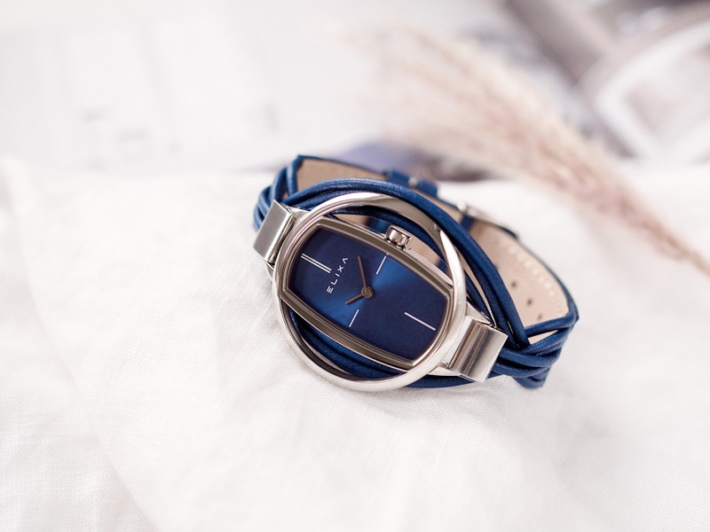 niebieski zegarek E134-L569