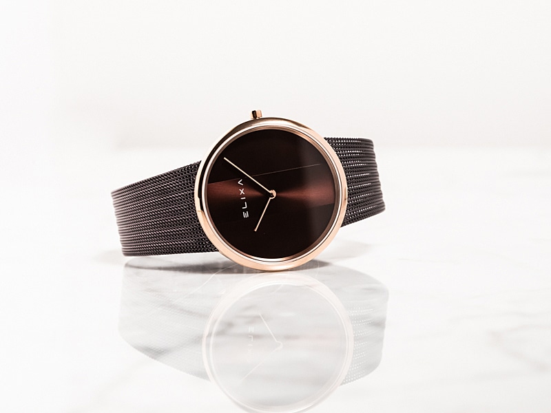 brązowy zegarek E122-L502