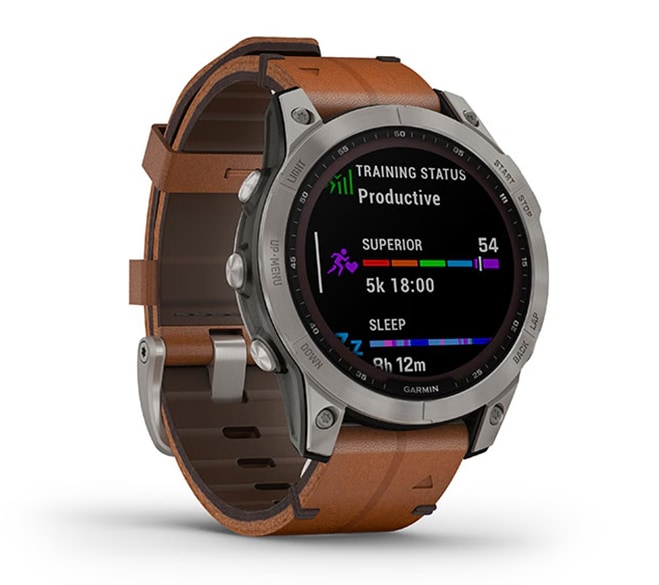 Smartwatch - opaska ze skóry w kolorze brązu